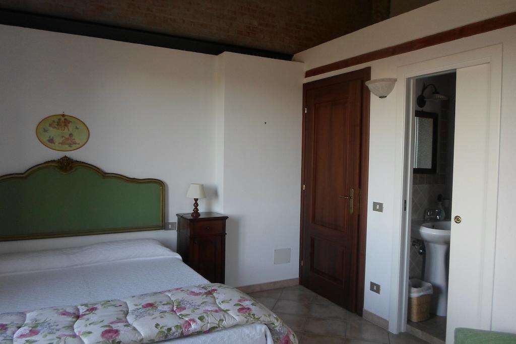 Bed and Breakfast I Lecci Lerici Pokoj fotografie